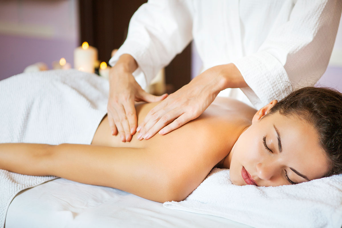 Ayurveda-Body-Massage