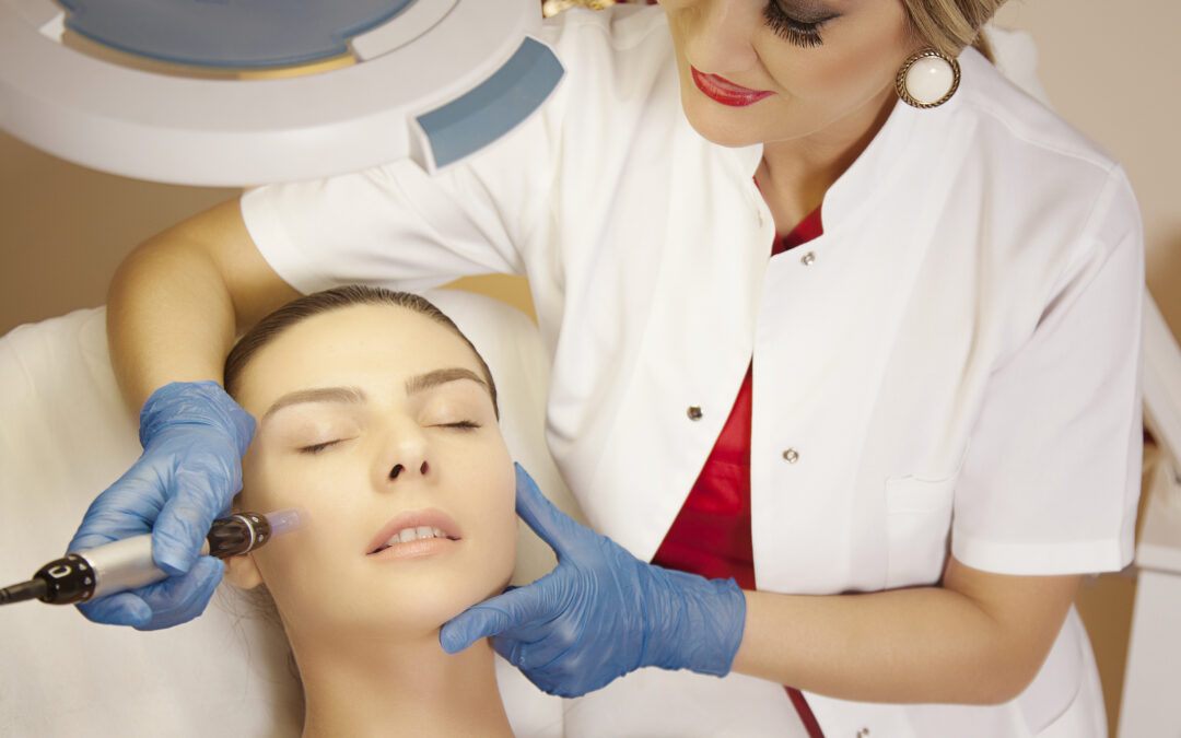 Master the Aquapure HydraFacial Technique at Cosmic College