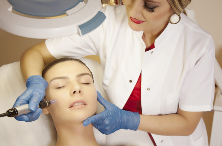 Aquapure HydraFacial Technique - Cosmic college